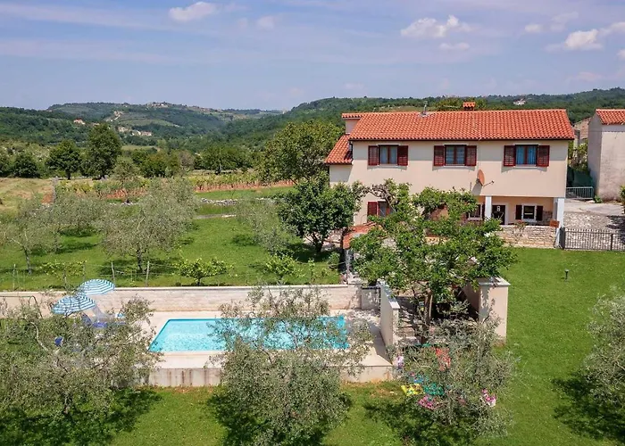 Holiday home Greis *