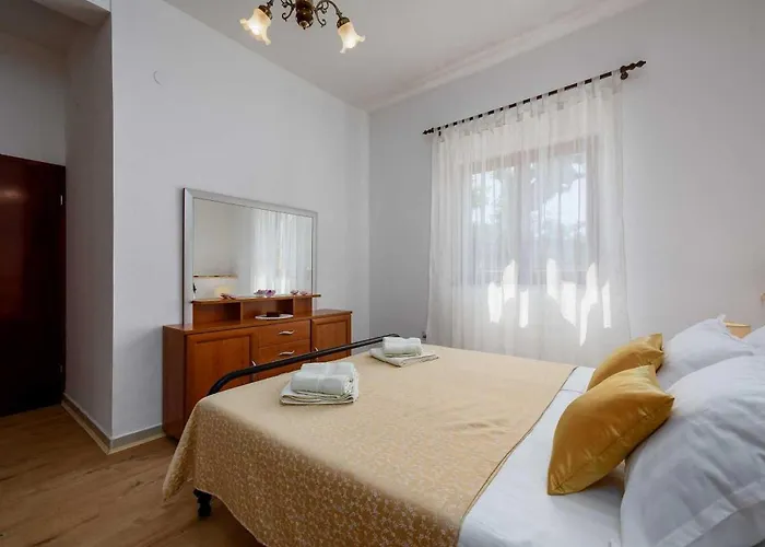 Holiday home Greis Buje